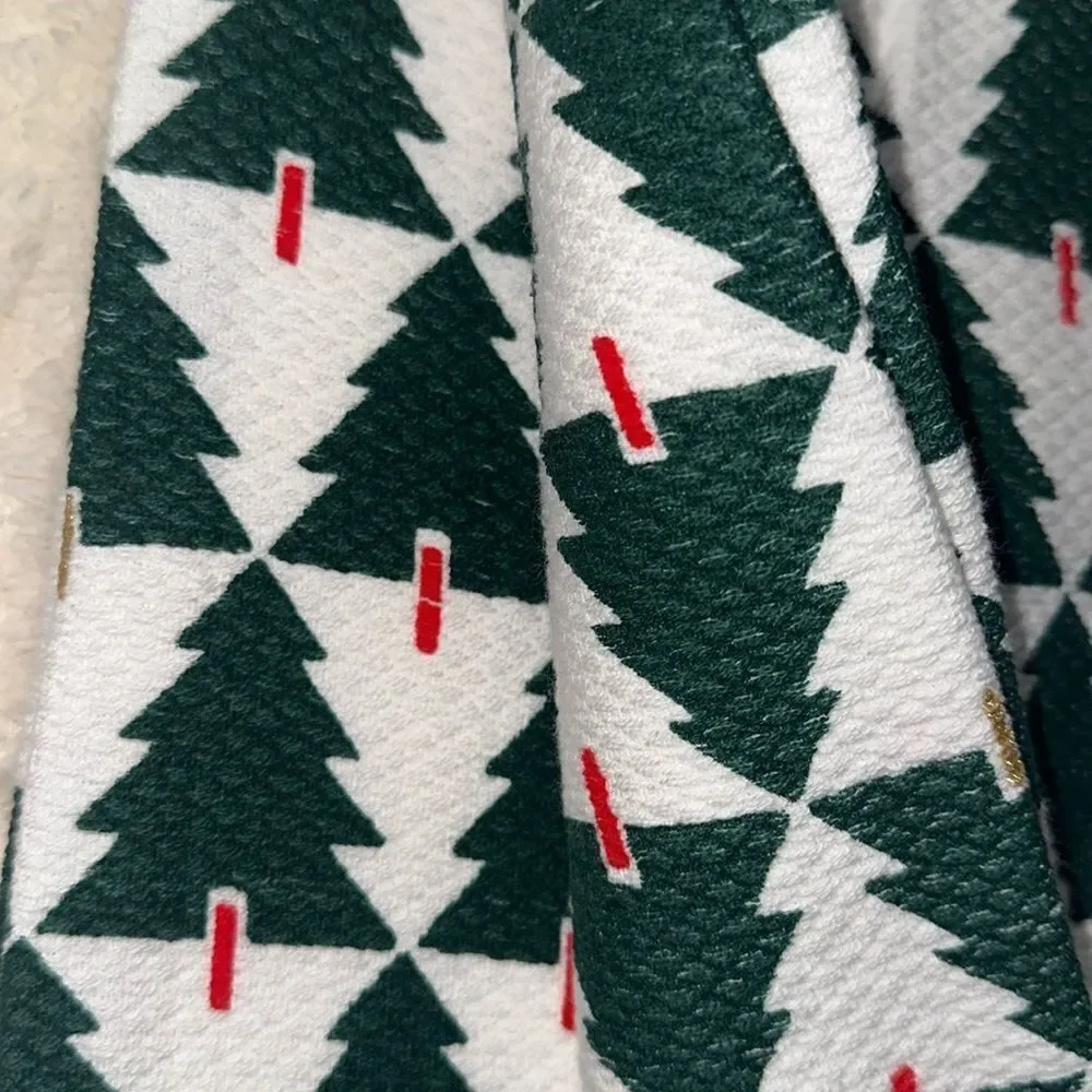 kate spade 2 Cotton White Green Red Gold Metallic Christmas Tree Kitchen Towels